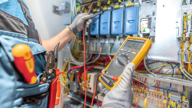 Best Local Electrician Companies  in Mableton, GA